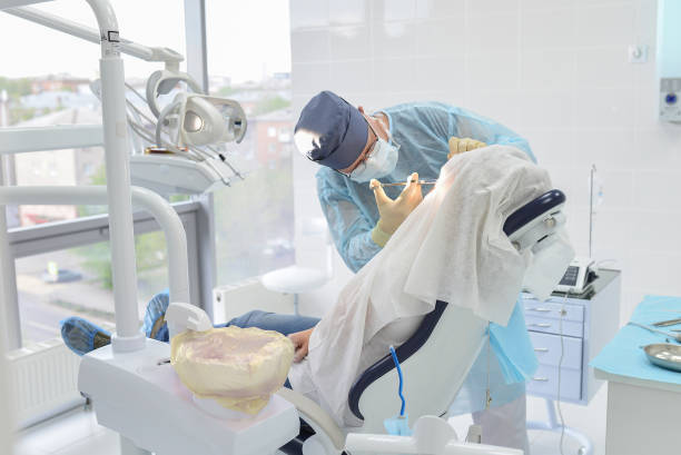 Best Urgent Tooth Repair  in Indianola, WA